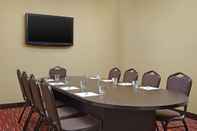 ห้องประชุม Four Points by Sheraton Edmonton International Airport