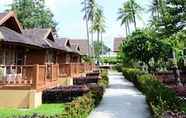 ภายนอกอาคาร 6 Phuket Siray Hut Resort