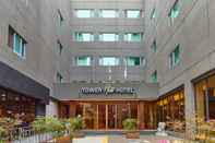 Bangunan Tower Hill Hotel