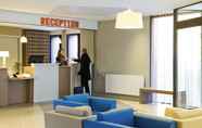 Lobi 3 Aparthotel Adagio Access Le Havre Les Docks