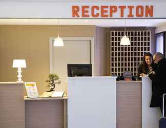 Lobi 2 Aparthotel Adagio Access Le Havre Les Docks