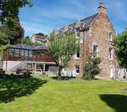 Exterior 2 Black Isle Holiday Apartments