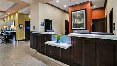 Lobi 4 Best Western Pacific Inn