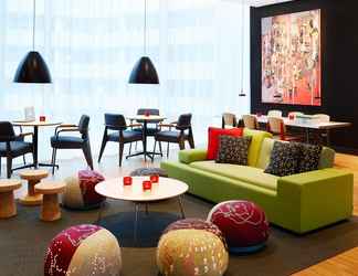 Lobi 2 citizenM Rotterdam