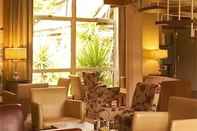 Bar, Cafe and Lounge Marwell Hotel