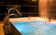 Entertainment Facility 4 Hotel SPA QH Centro Leon