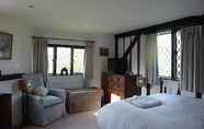 Bedroom 6 Bed and Breakfast Dunsfold