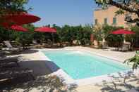 Swimming Pool Villarancia – Luxury B&B