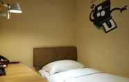 Kamar Tidur 4 inns hotel