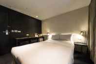 Kamar Tidur Vendome East Inn