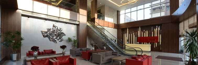 Lobby Ramada Encore by Wyndham Istanbul Bayrampasa