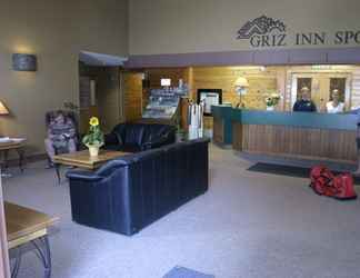 Lobby 2 The Griz Inn