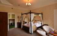 Bedroom 3 Steeton Hall Hotel