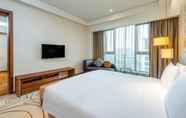 Bedroom 7 Holiday Inn Shanghai Hongqiao, an IHG Hotel