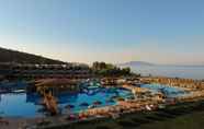 Swimming Pool 3 Kandia's Castle Hotel Resort & Thalasso