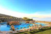 สระว่ายน้ำ Kandia's Castle Hotel Resort & Thalasso