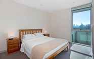 Kamar Tidur 4 Astra Apartments - St Kilda Rd