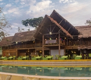 Luar Bangunan 4 Hotel On Vacation Amazon