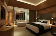 Bedroom 6 The Roseate New Delhi