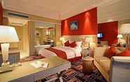 Kamar Tidur 5 Rainbird International Hotel