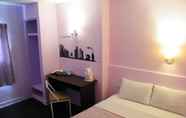 Kamar Tidur 5 Ting B&B Hotel