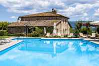 Swimming Pool Agriturismo Fattoria Lavacchio