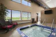 Entertainment Facility Microtel Inn & Suites by Wyndham Weyburn