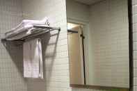 Toilet Kamar Sunnyside Hotel