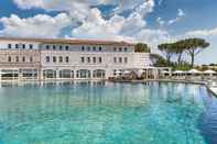 Swimming Pool Terme di Saturnia Natural Spa & Golf Resort - The Leading Hotels of the World