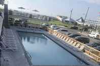 Kolam Renang Diamond Crest Motel