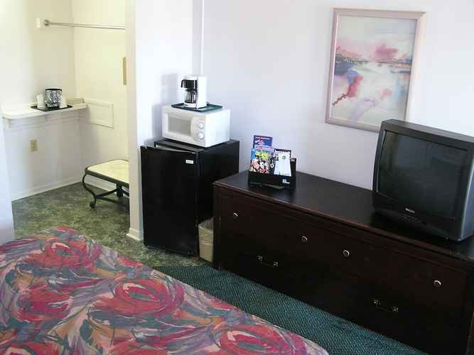 Magic Castle Inn And Suites In Osceola County Osceola County Florida