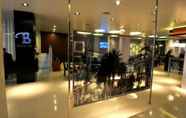 Lobby 4 Hotel Bicentenario Suites & Spa