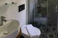 In-room Bathroom Yasemin Alacati - Adult Only