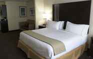 Bedroom 3 Holiday Inn Express Yorkton East, an IHG Hotel