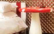 Kamar Tidur 7 Cooking and Nature Emotional Hotel