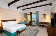 Bilik Tidur 5 Hilton Al Hamra Beach & Golf Resort