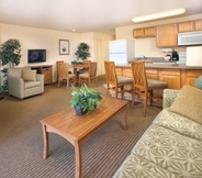 Common Space 7 WorldMark Surfside Inn