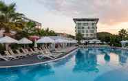 Swimming Pool 2 White City Resort Hotel