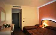 Bedroom 4 Hotel Ristorante Villa Icidia