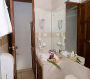 In-room Bathroom 3 Hotel Villabosque Eco Boutique