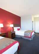 BEDROOM Ramada by Wyndham Williston Airport XWA