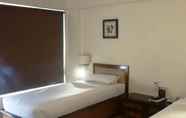 Kamar Tidur 6 Hotel Royal Garden