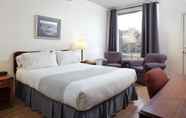 Bedroom 4 Picton Harbour Inn