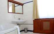 ห้องน้ำภายในห้อง 4 Hotel Baltaci U Náhonu