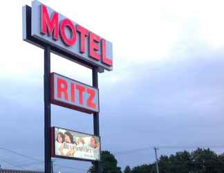 ภายนอกอาคาร 2 Motel Ritz
