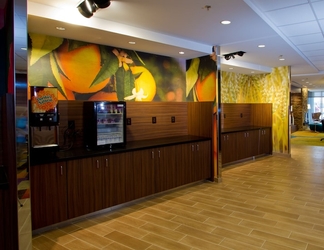 Lobby 2 Fairfield Inn & Suites Wentzville