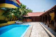 Swimming Pool Hotel Pousada dos Girassóis