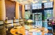 Lobby 4 Ramada Plaza Huizhou East