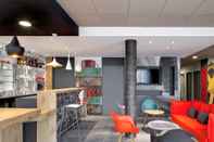 Bar, Cafe and Lounge ibis Clermont Ferrand Nord Riom