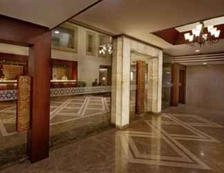Lobby 2 Hablis Hotel